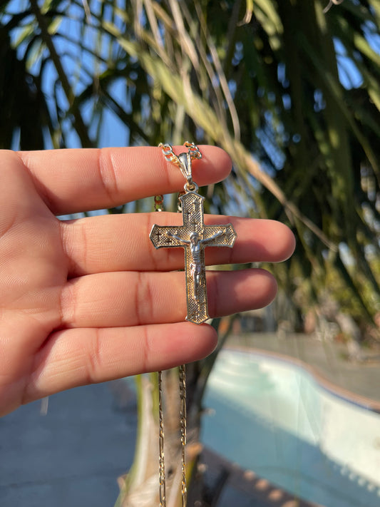 Tri Color Cruz